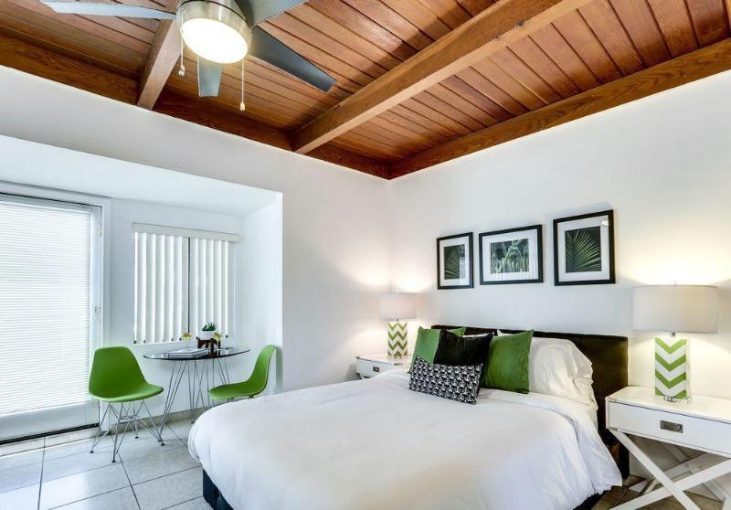 Calla Lily Inn Палм Спринг Екстериор снимка