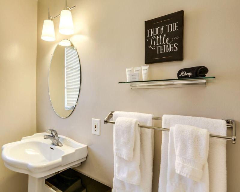 Calla Lily Inn Палм Спринг Екстериор снимка